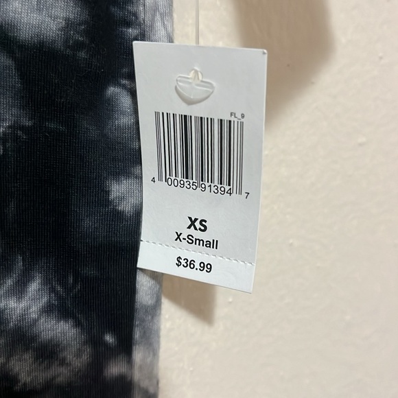 Disney The Haunted Mansion T-Shirt For Adults - Picture 9 of 9